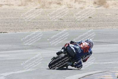 media/Oct-05-2025-CVMA (Sun) [[beeef4f201]]/Race 10-Formula Lightweight Twins Shootout/